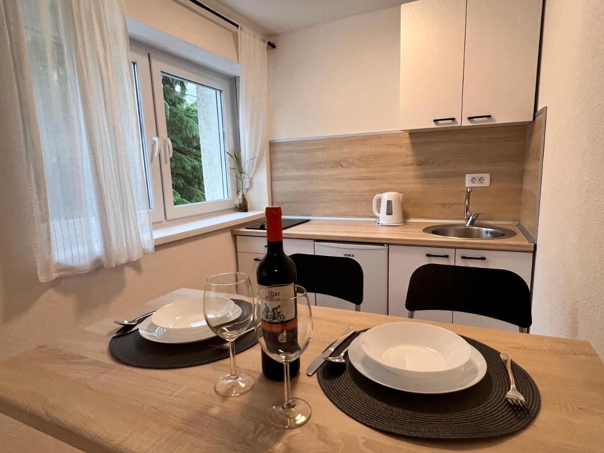 Guest House Kiwi Мостар Екстериор снимка