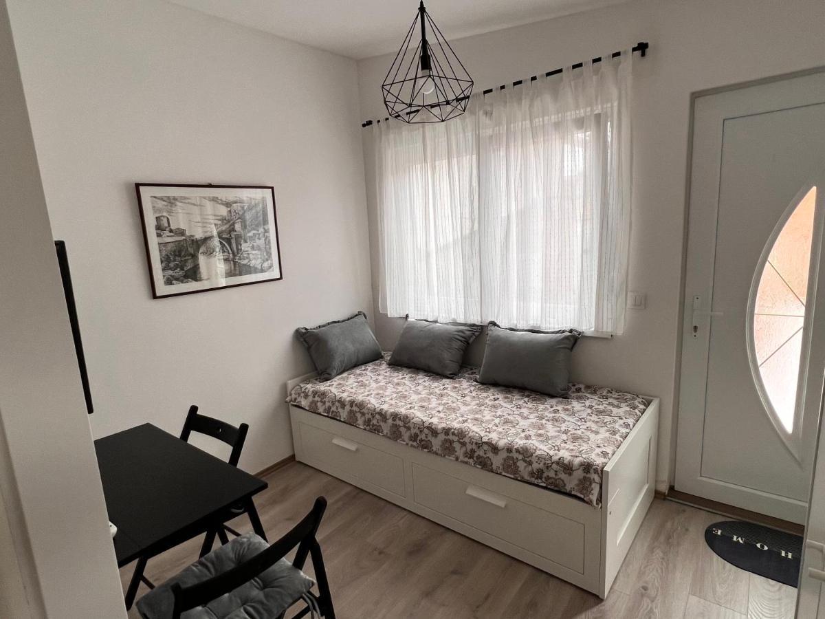 Guest House Kiwi Мостар Екстериор снимка