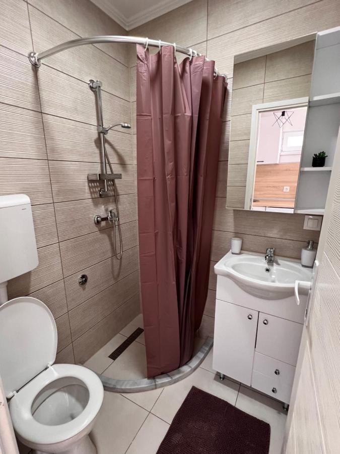 Guest House Kiwi Мостар Екстериор снимка