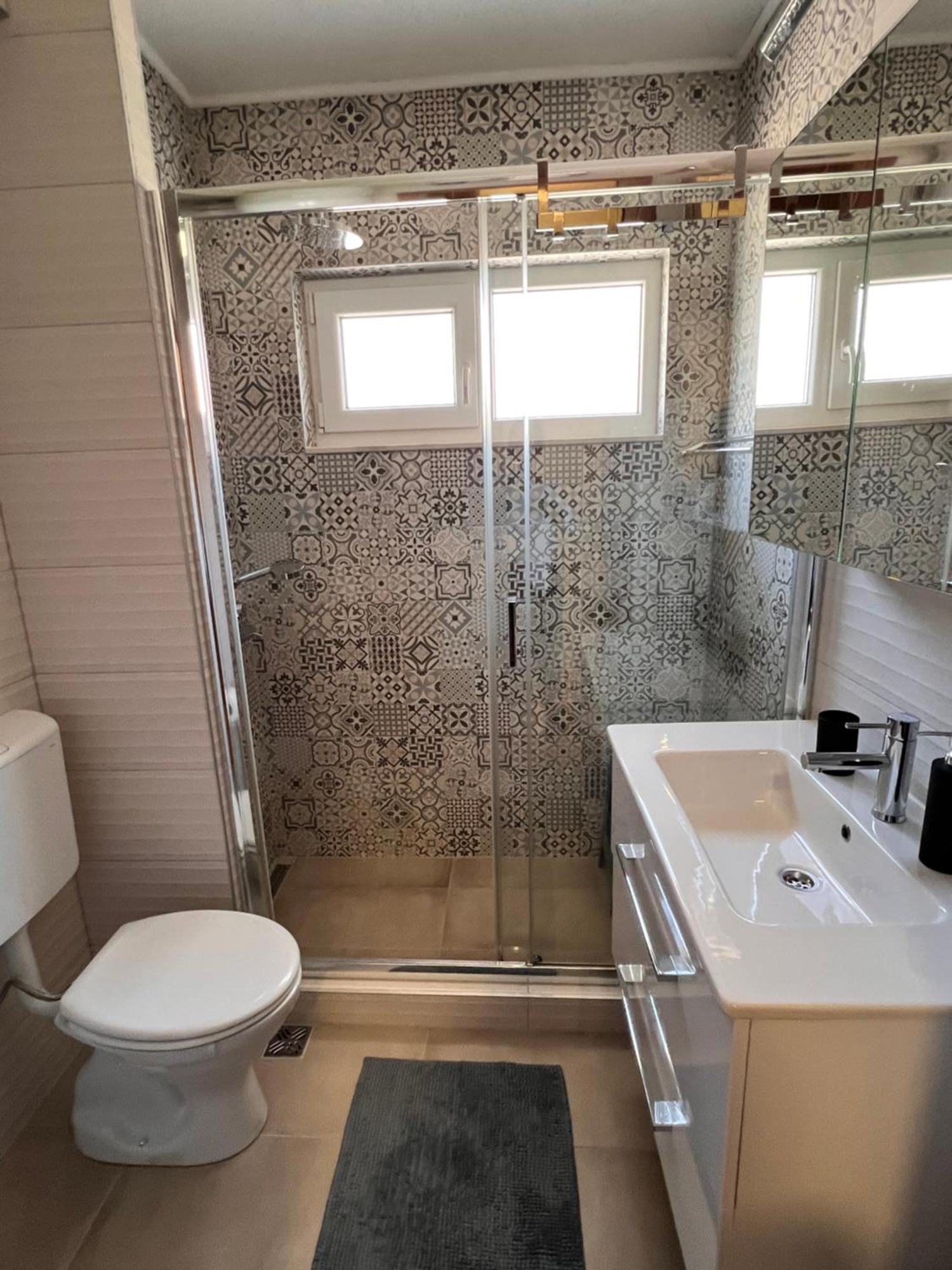 Guest House Kiwi Мостар Екстериор снимка